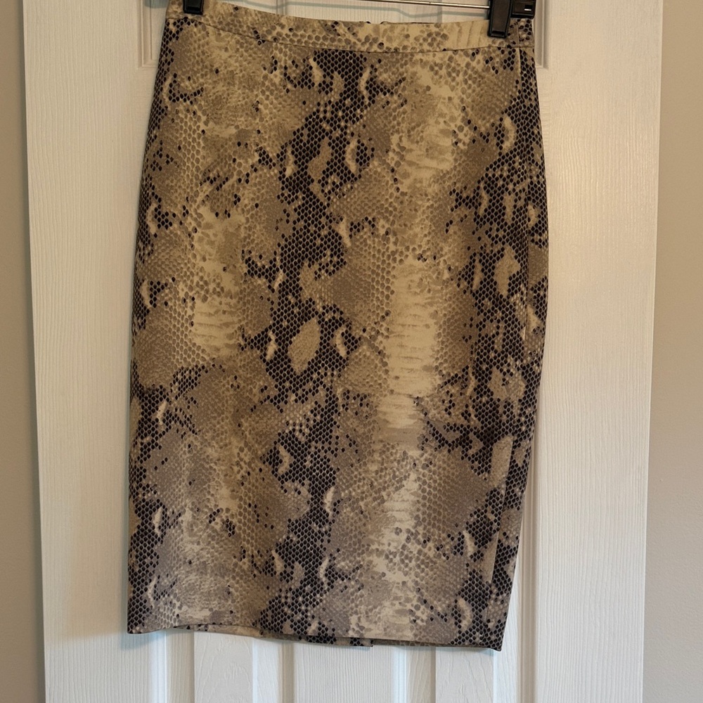 The Limited Black and Cream Snakeskin Pencil Skirt
